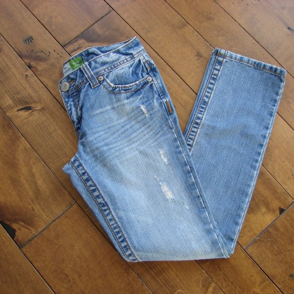 Aeropostale Jeans Bayla Skinny Straight Distressed Size 3 / 4 Tall 30" Inseam - Picture 2 of 15